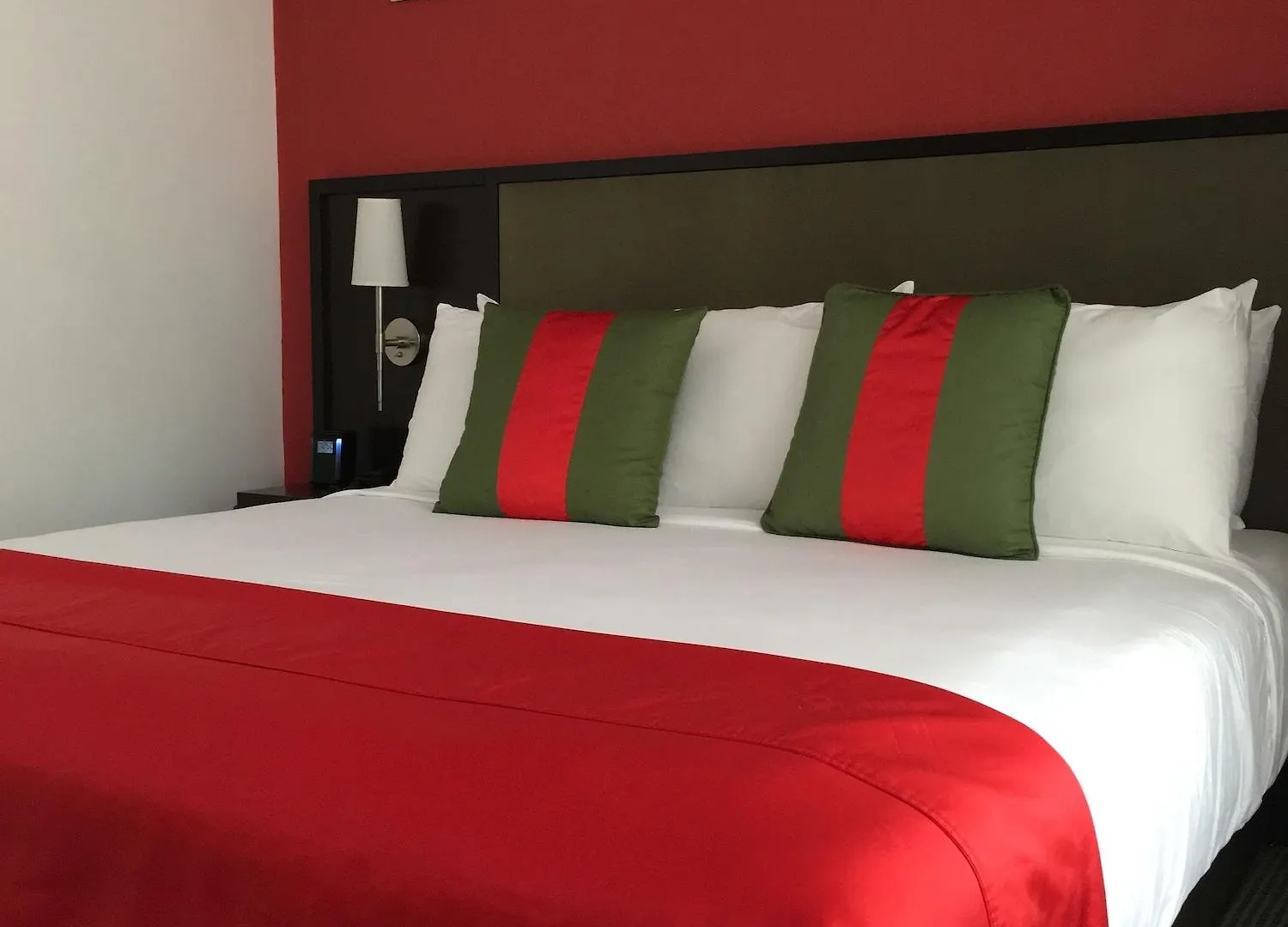 S Hotel Kingston 5*,