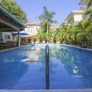**** Hotel Rayon Jamaica