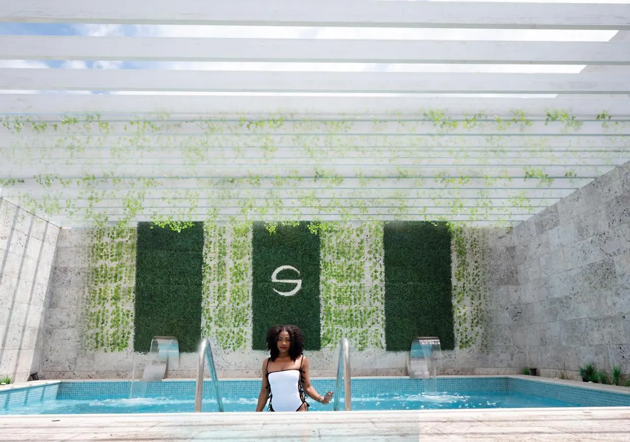 S Hotel Kingston 5*,  Giamaica