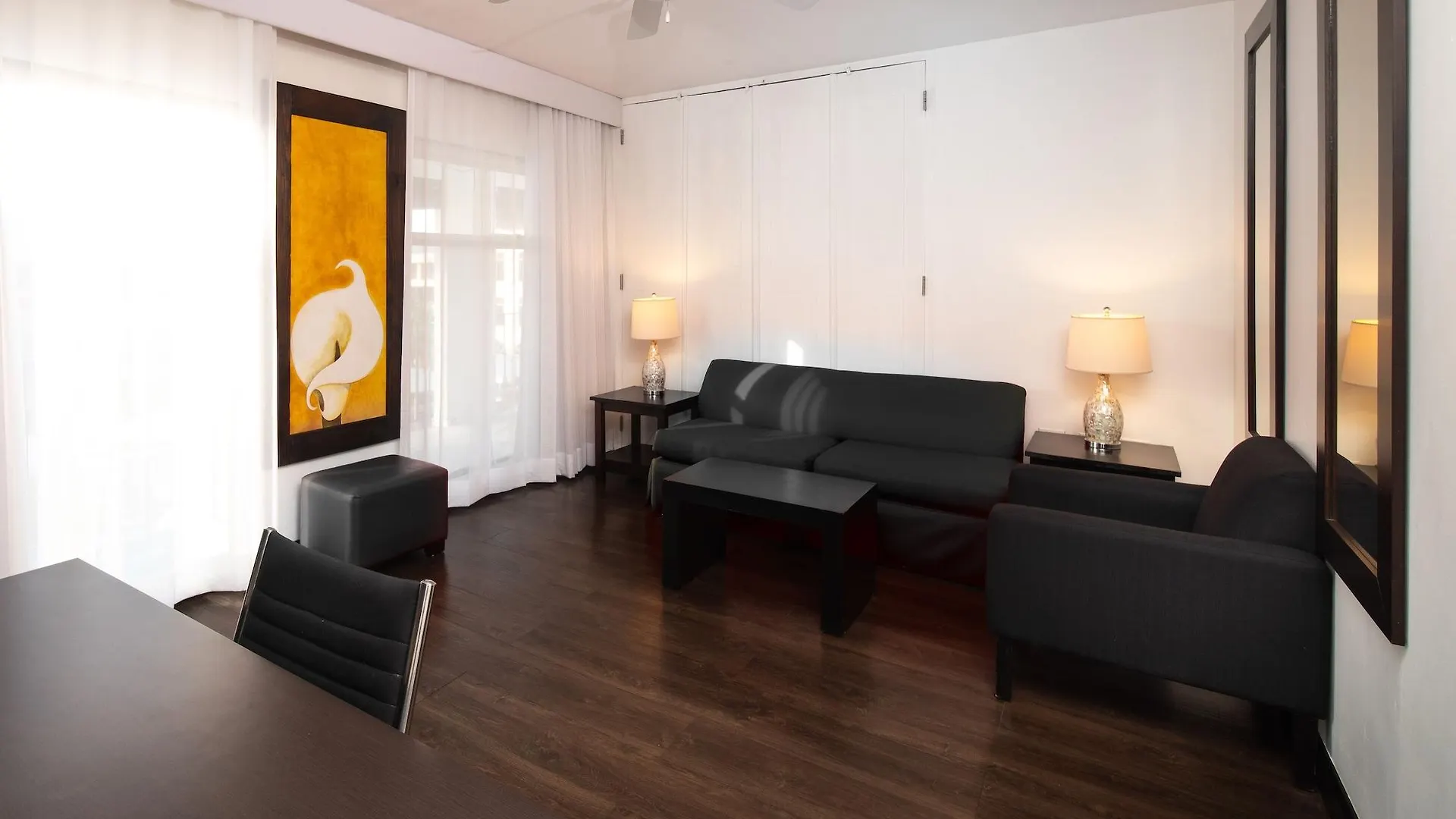 S Hotel Kingston